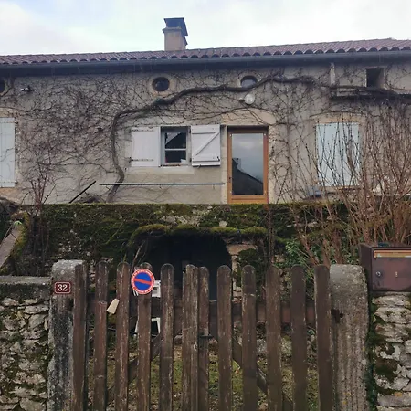 Grande Et Salle De Bain Pour 2 Sur Le Chemin De Compostelle Bach